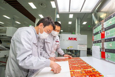 全力拼經(jīng)濟(jì) 合力搞建設(shè)|遂寧寬窄印務(wù):忙生產(chǎn)趕訂單 沖刺一季度&ldquo;開門紅&rdquo;